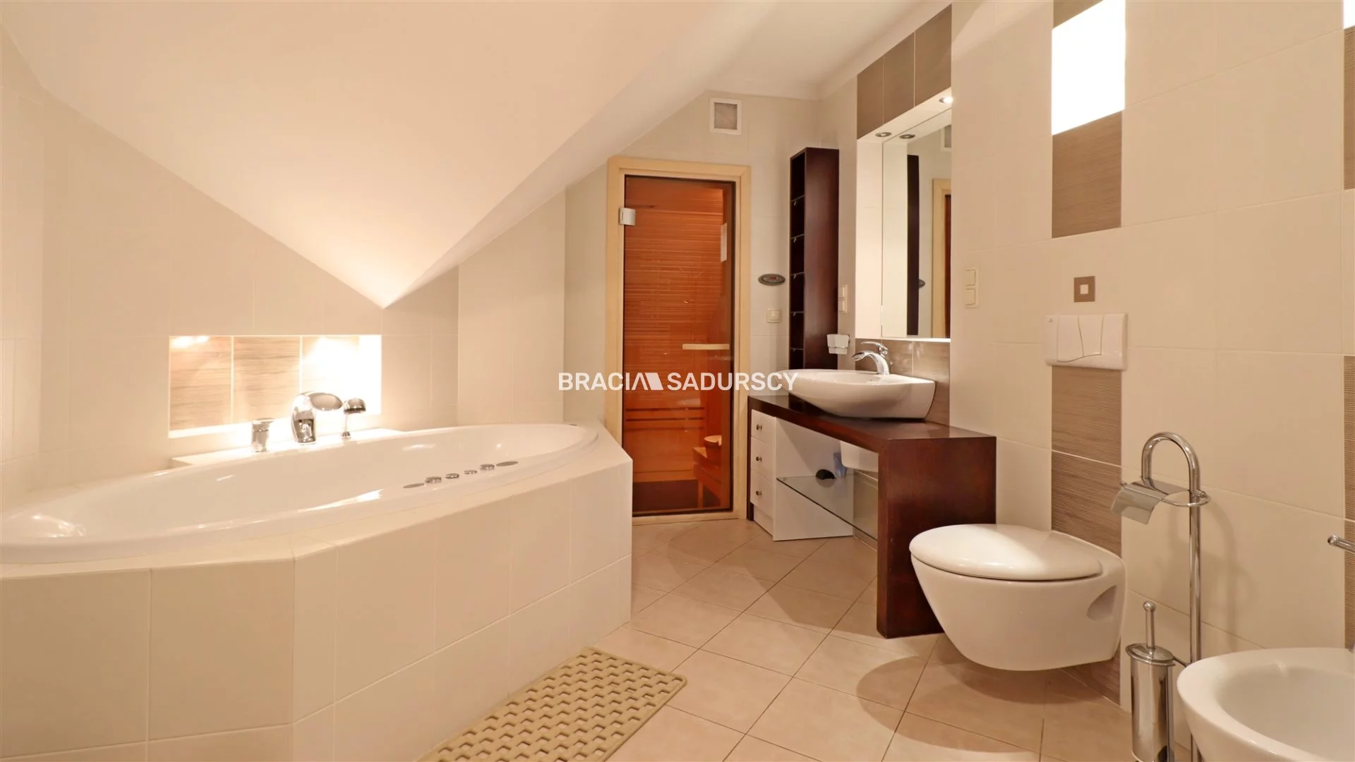 Dom 336,67 m², oferta nr , BS5-DS-310290-9, Tarnów, Nowa