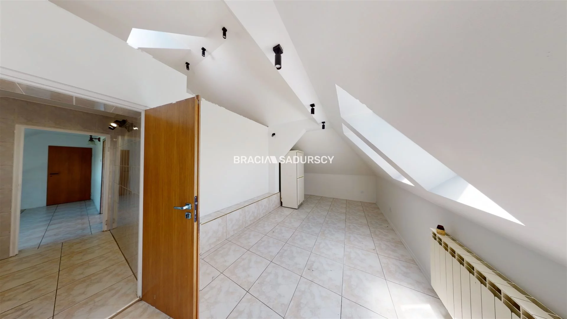 Dom 258,00 m², oferta nr , BS5-DS-308850-114, Świątniki Górne, Różana