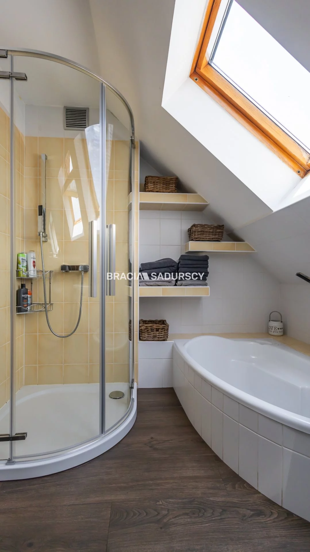 Dom i rezydencja 275,00 m², oferta nr , BS2-DS-307971-9, Kraków, Swoszowice, Jeździecka
