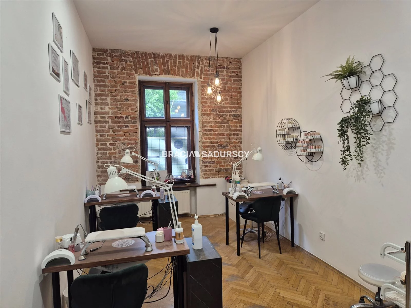 Lokal użytkowy 28,00 m², oferta nr , BS2-LW-309746-4, Kraków, Dębniki, Barska
