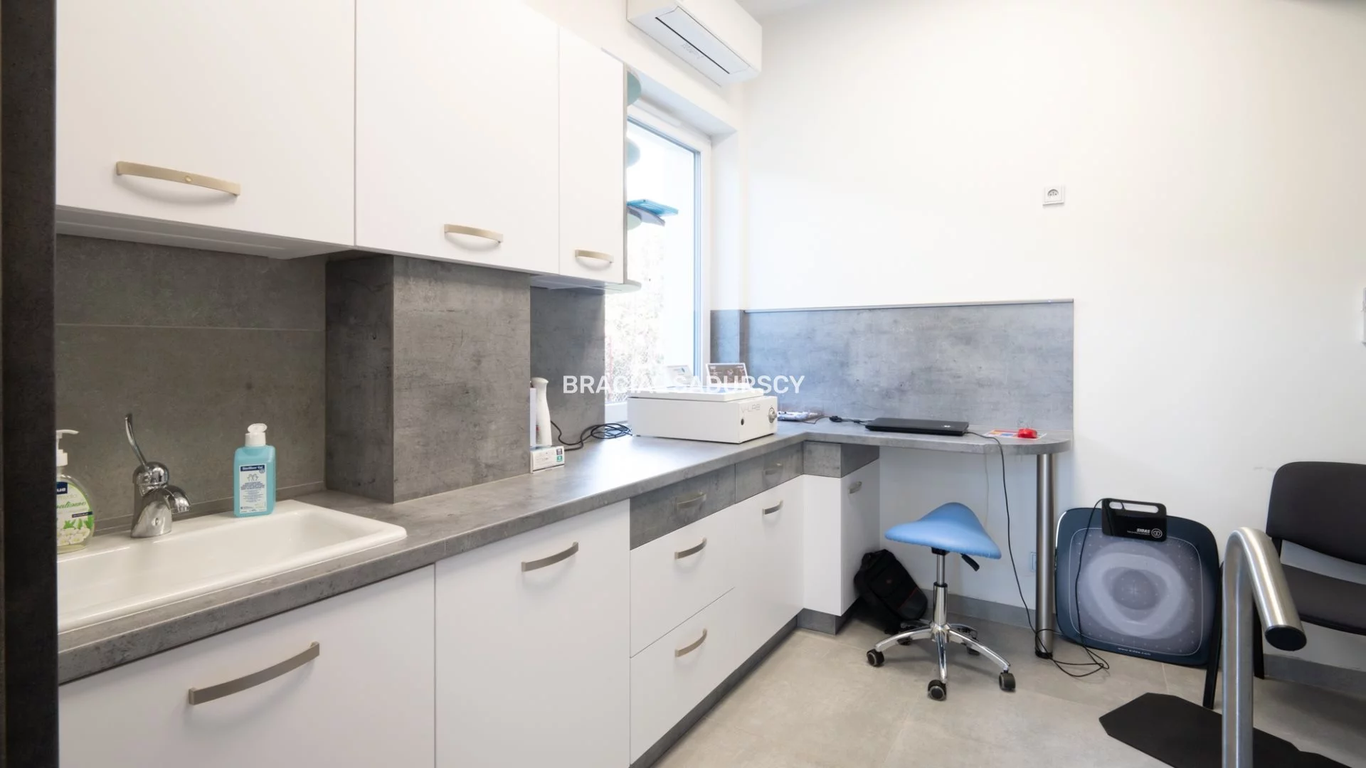 Lokal użytkowy 165,00 m², oferta nr , BS4-LW-309717-1, Kraków, Bieżanów-Prokocim, Bieżanowska