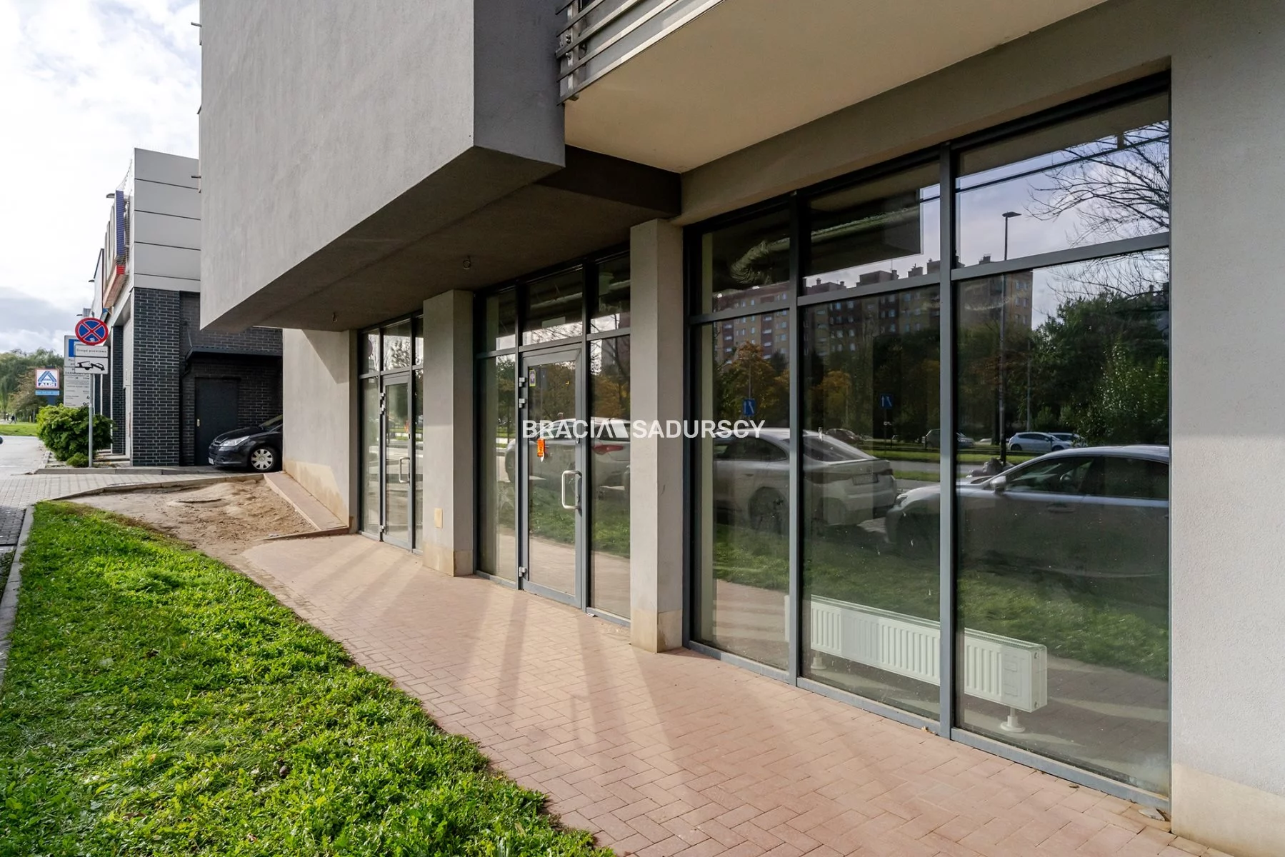 Lokal użytkowy 343,00 m², oferta nr , BS3-LW-312511, Kraków, Mistrzejowice, Bohaterów Września