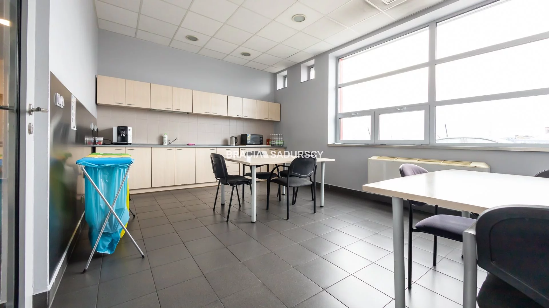 Obiekt 5 700,00 m², oferta nr , BS3-BW-301884-3, Kraków, Podgórze, Rybitwy, Botewa