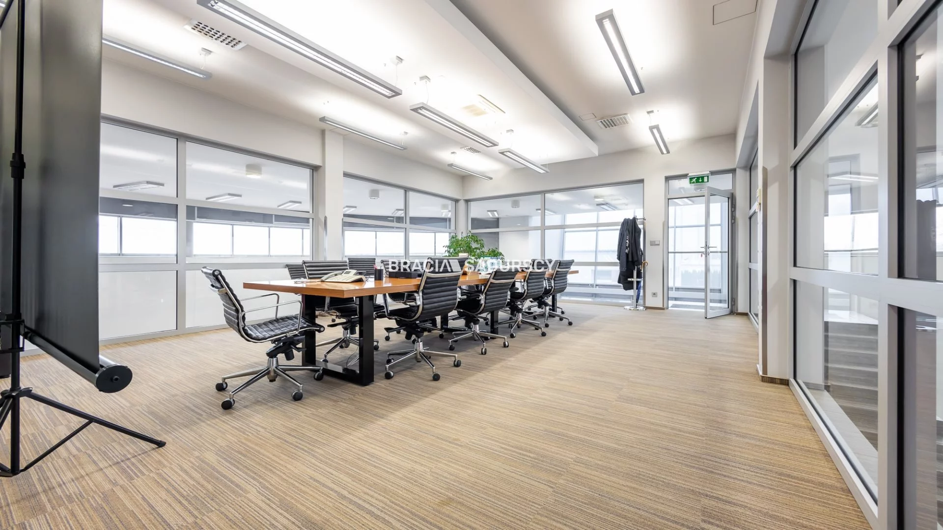 Obiekt 5 700,00 m², oferta nr , BS3-BW-301884-3, Kraków, Podgórze, Rybitwy, Botewa