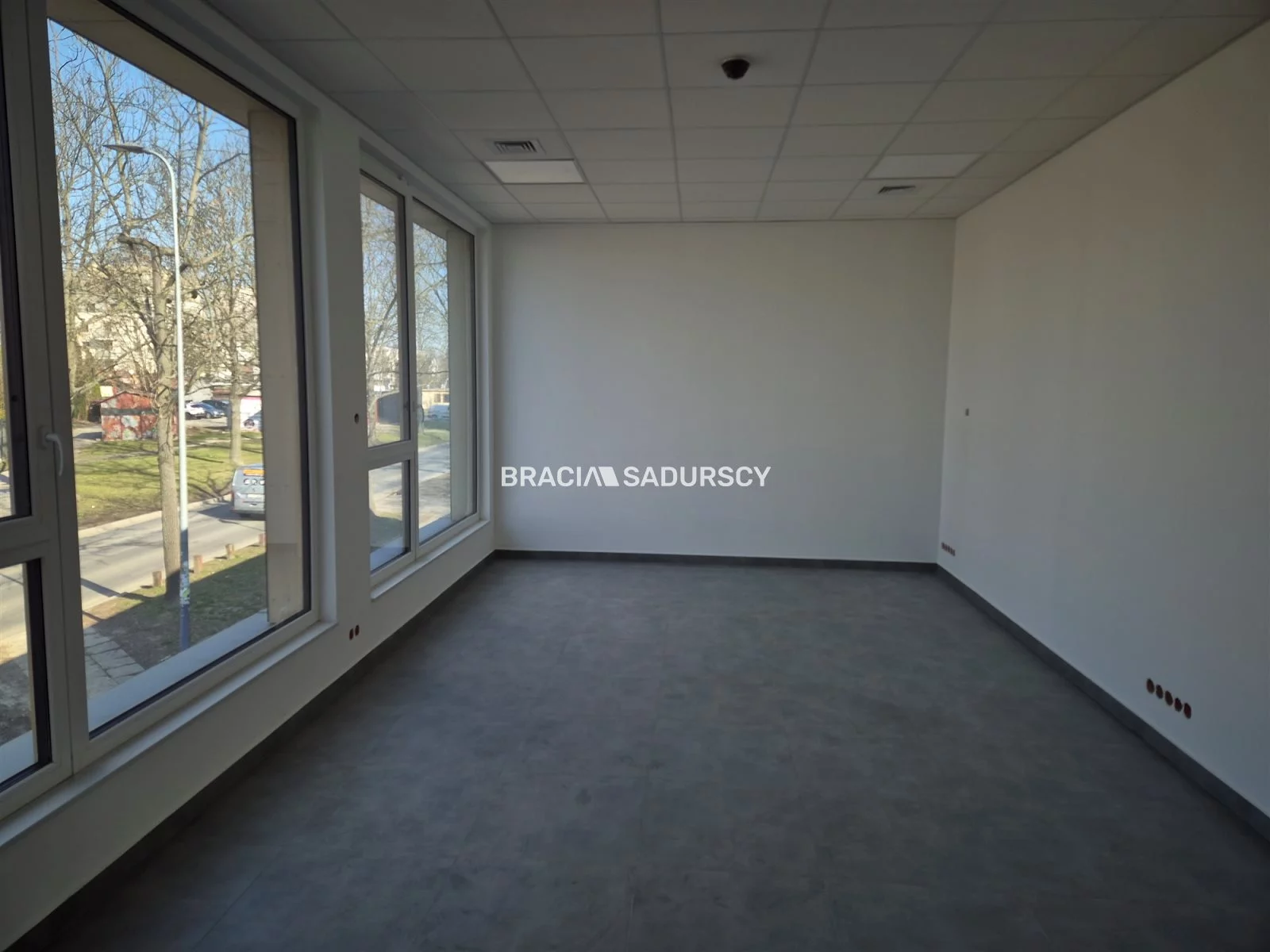 Lokal użytkowy 44,00 m², Kraków, Prądnik Biały, Azory, Chełmońskiego, Wynajem