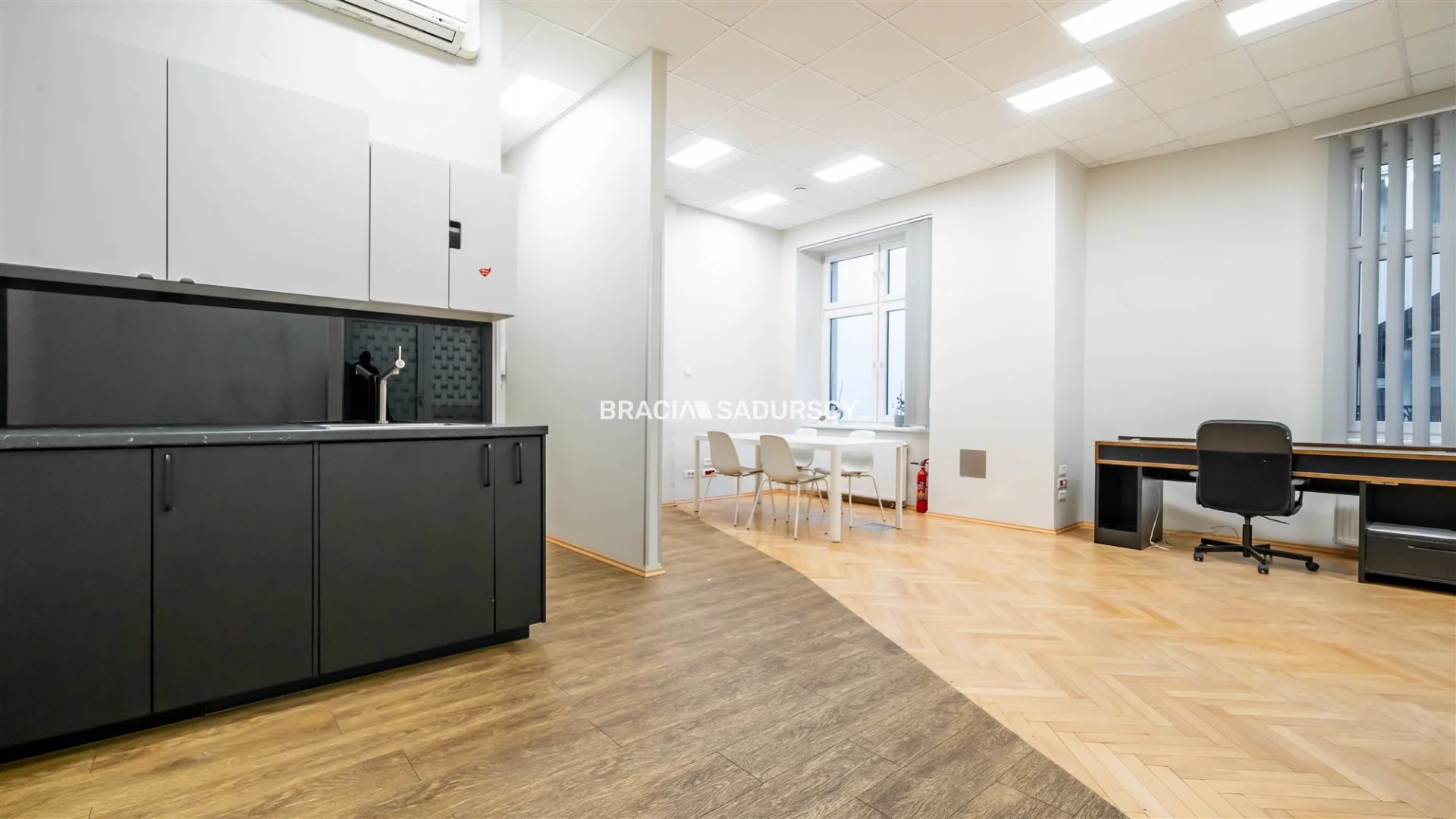 Lokal użytkowy 303,00 m², oferta nr , BS2-LW-306198-10, Kraków, Stare Miasto, Stare Miasto, Czarnowiejska