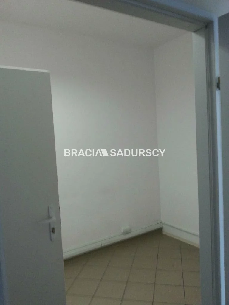 Lokal użytkowy 263,00 m², oferta nr , BS3-LW-95749-126, Kraków, Czyżyny, Czyżyny