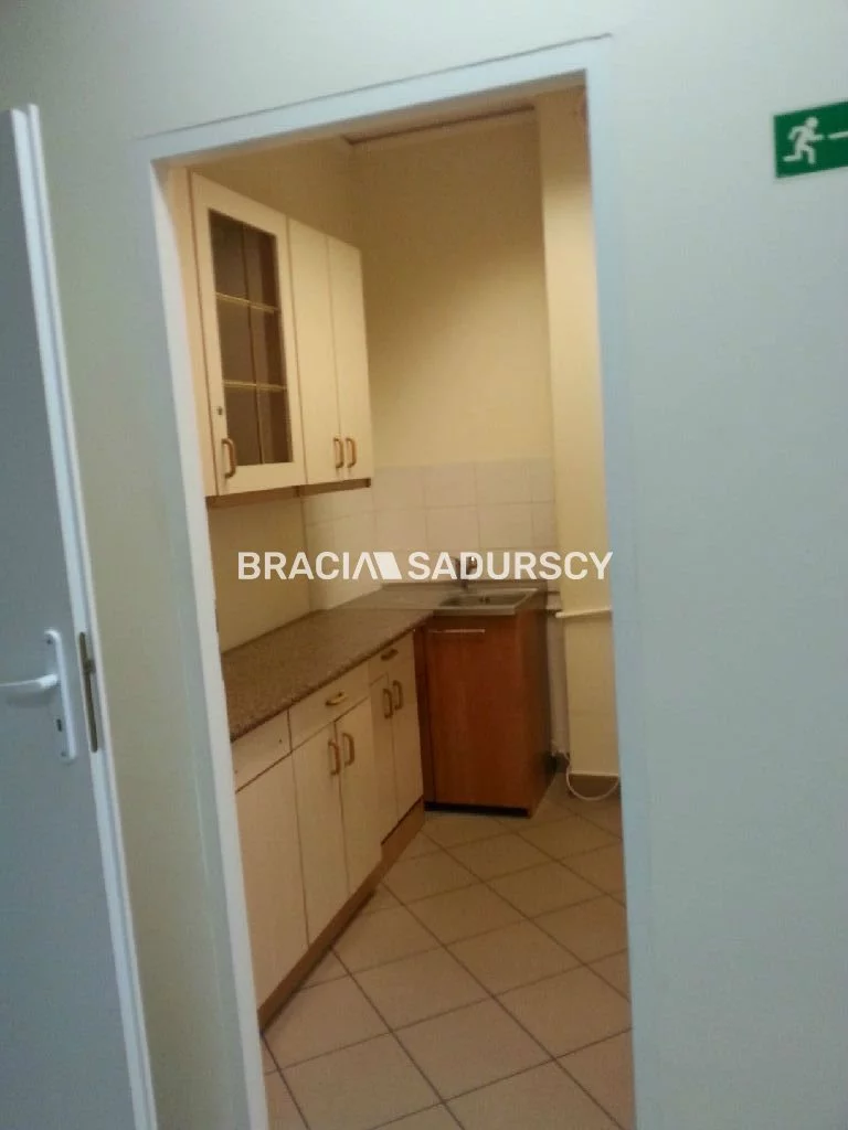 Lokal użytkowy 263,00 m², oferta nr , BS3-LW-95749-126, Kraków, Czyżyny, Czyżyny