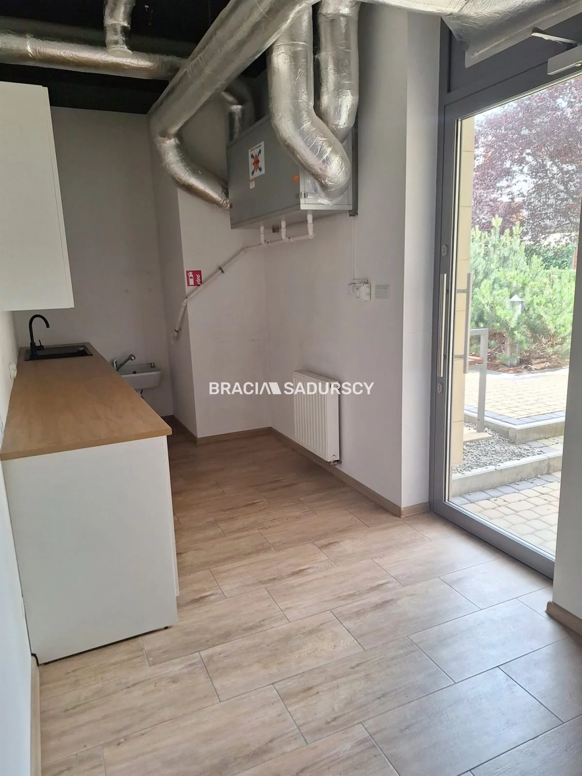 Lokal użytkowy 109,00 m², oferta nr , BS1-LW-309868-10, Kraków, Grzegórzki, Dąbie, Dąbska