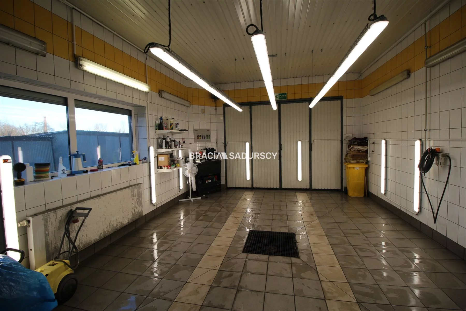 Lokal użytkowy 178,00 m², oferta nr , BS5-LS-298668-134, Kraków, Bieńczyce, Fatimska
