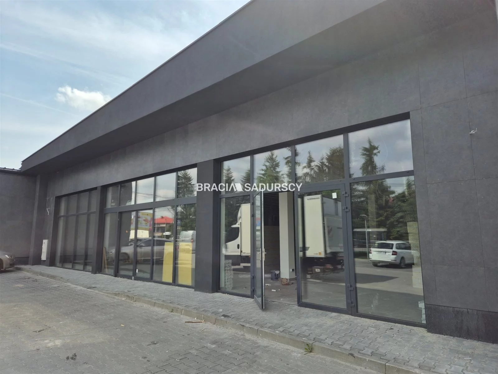 Lokal użytkowy 580,00 m², oferta nr , BS2-LW-309702-4, Igołomia
