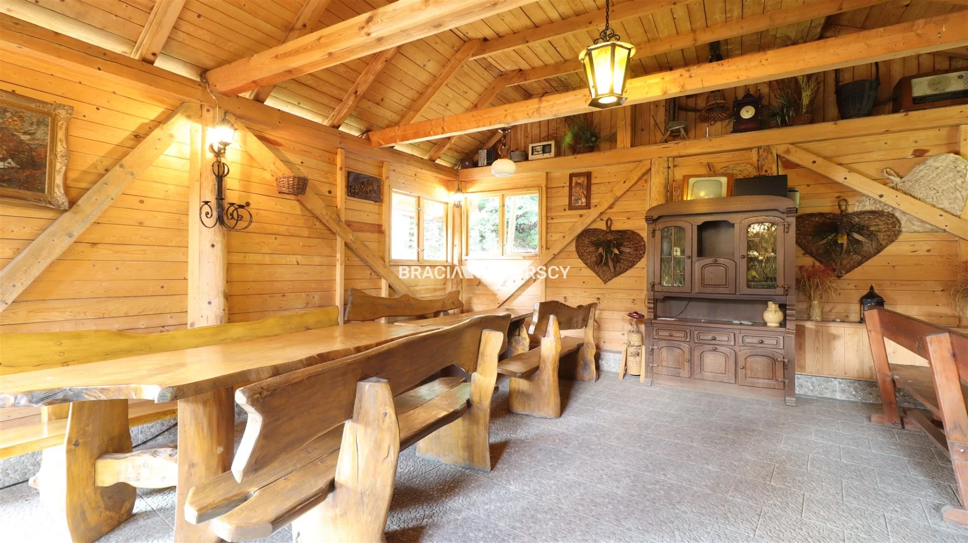 Obiekt 820,00 m², oferta nr , BS5-BS-310161-2, Iwkowa
