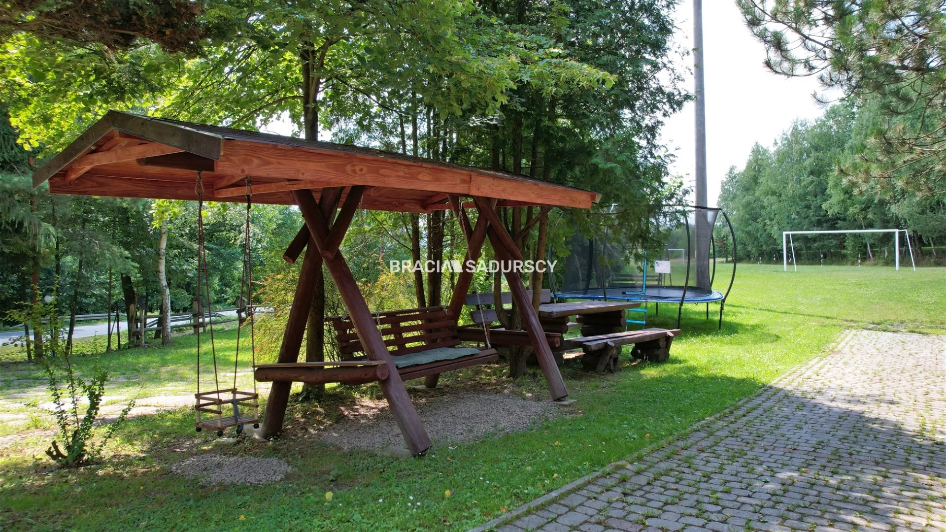 Obiekt 820,00 m², oferta nr , BS5-BS-310161-2, Iwkowa