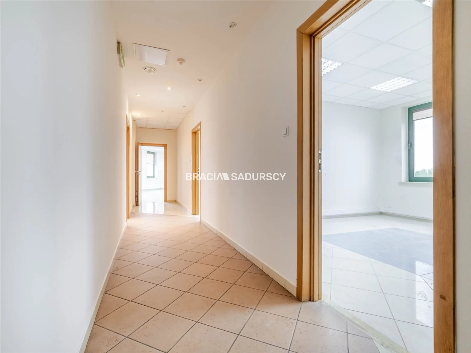 Lokal użytkowy 156,00 m², oferta nr , BS1-LW-312243-1, Kraków, Prądnik Biały, Jasnogórska