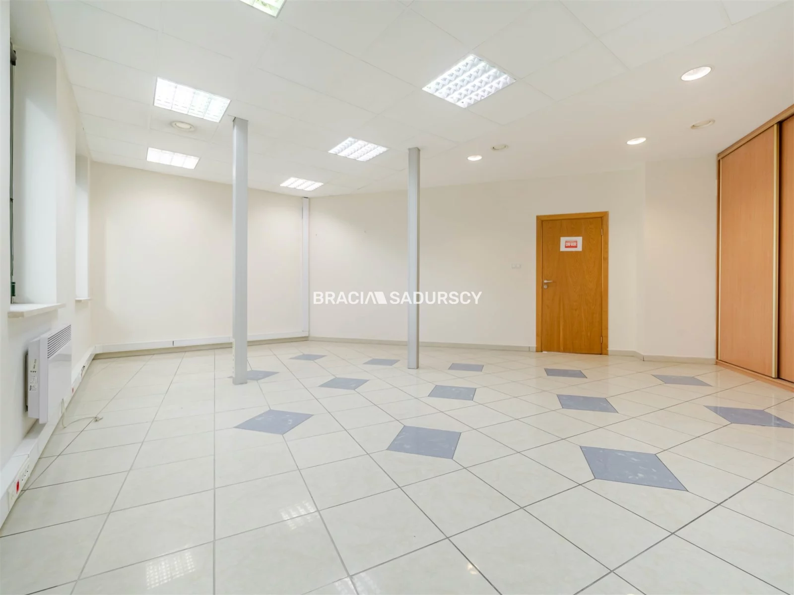 Lokal użytkowy 156,00 m², oferta nr , BS1-LW-312243-1, Kraków, Prądnik Biały, Jasnogórska