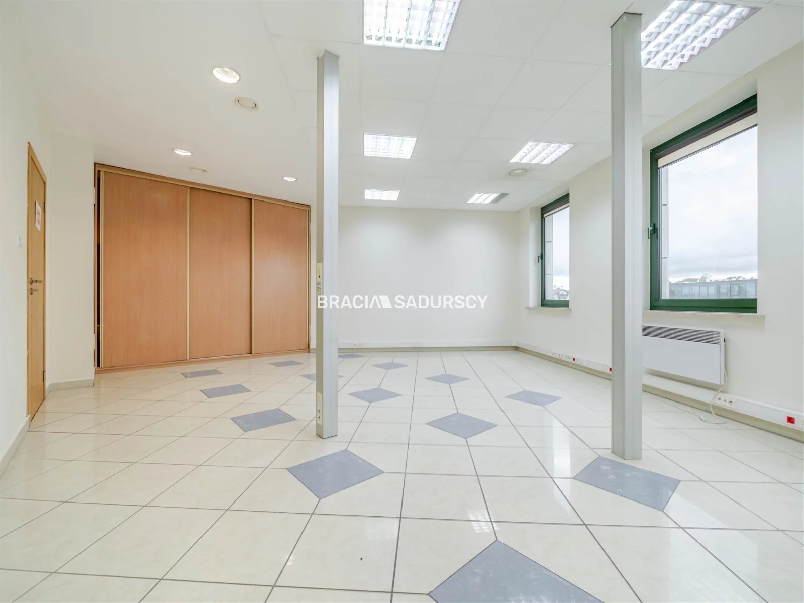 Lokal użytkowy 156,00 m², oferta nr , BS1-LW-312243-1, Kraków, Prądnik Biały, Jasnogórska