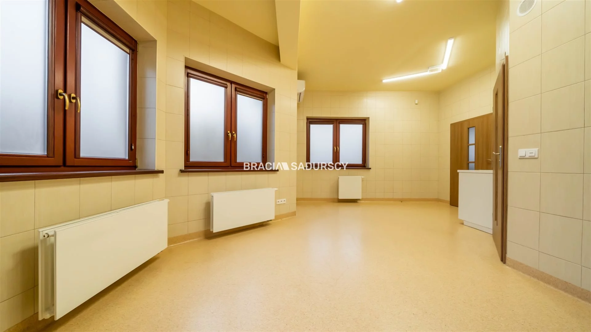 Lokal użytkowy 130,00 m², oferta nr , BS2-LW-305698-14, Kraków, Bronowice, Jesionowa
