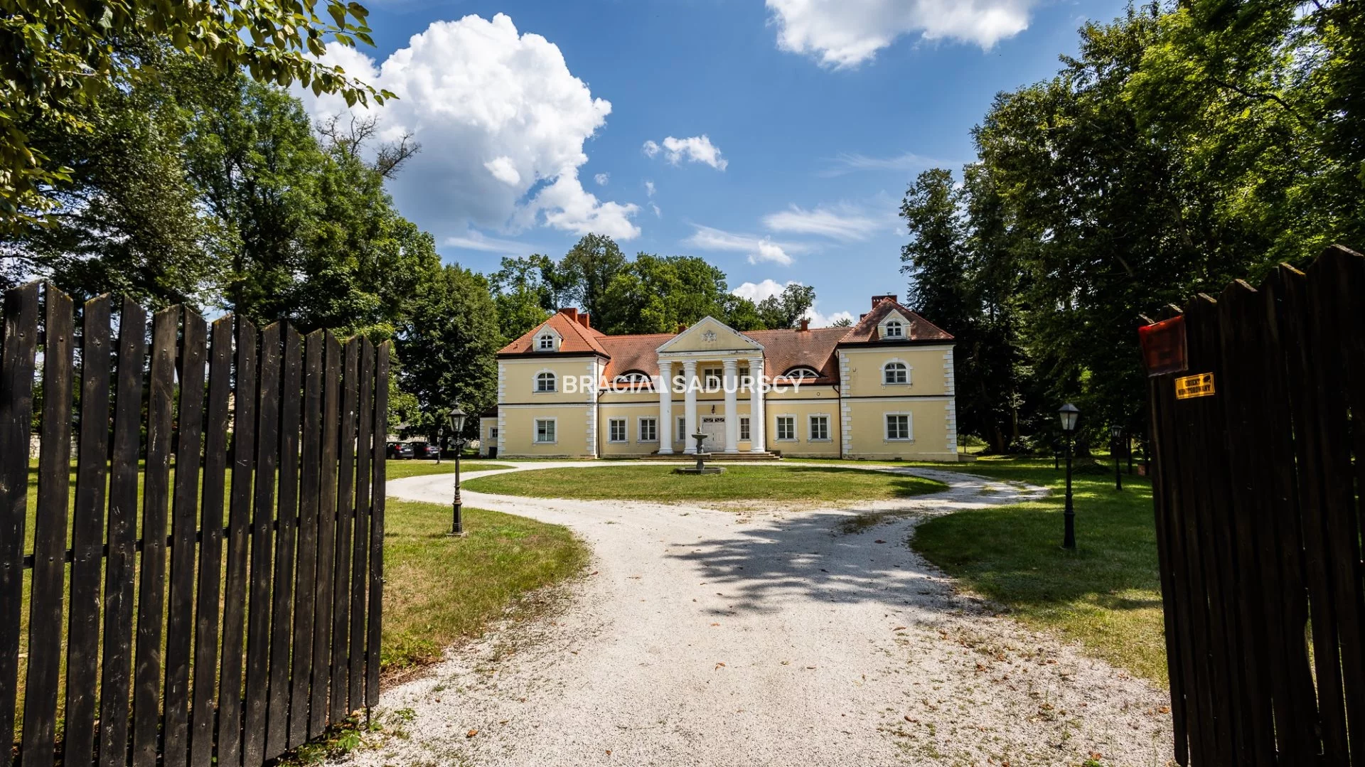 Obiekt 940,00 m², oferta nr , BS2-BS-302628-19, Koniecpol, Koniecpolska