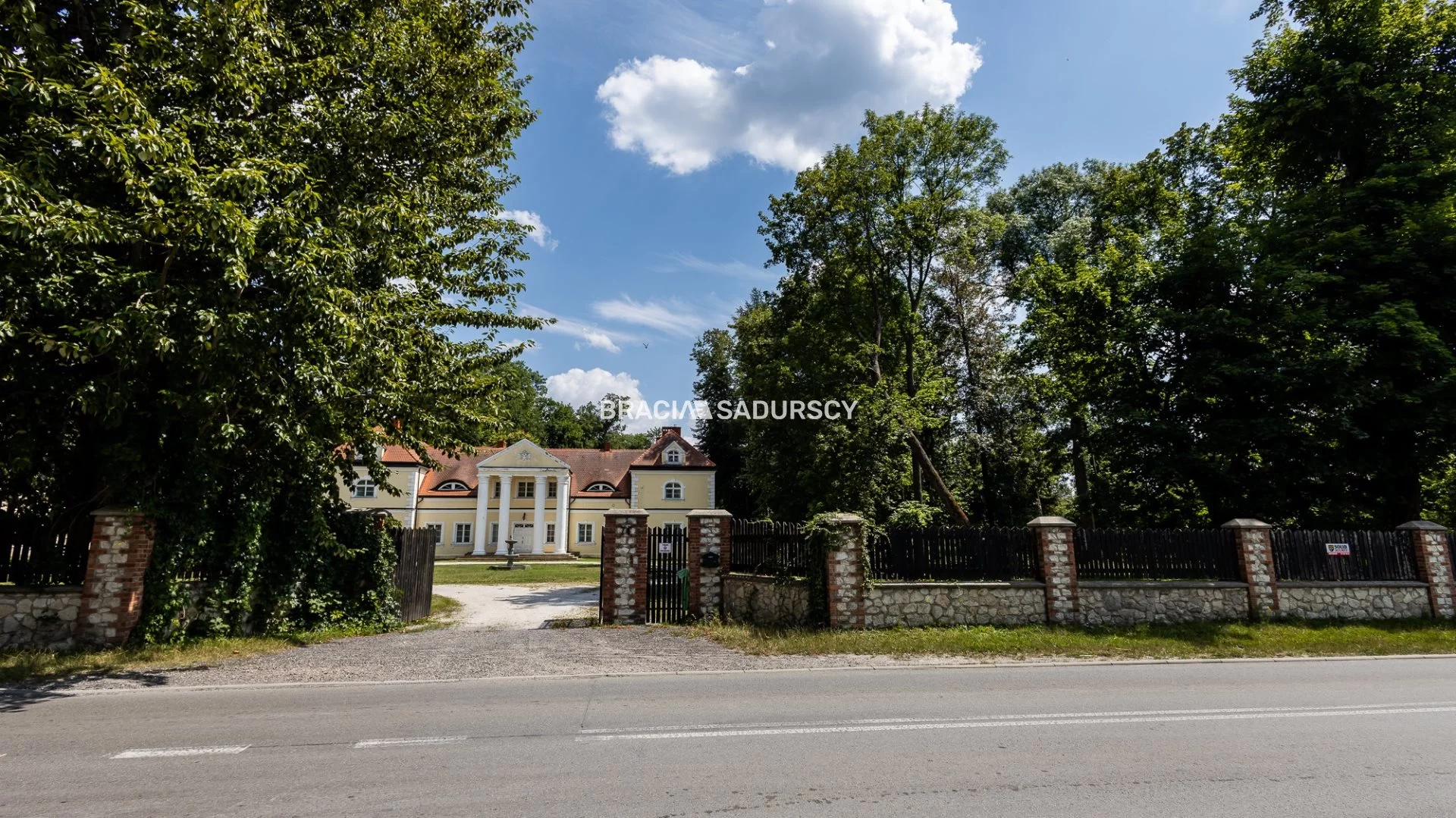 Obiekt 940,00 m², oferta nr , BS2-BS-302628-19, Koniecpol, Koniecpolska
