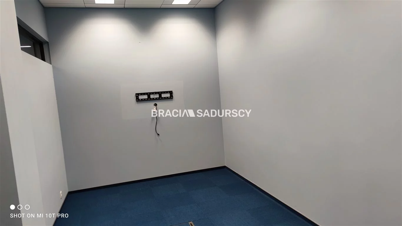 Biuro 368,00 m², oferta nr , BS3-LW-268039-11, Kraków, Czyżyny