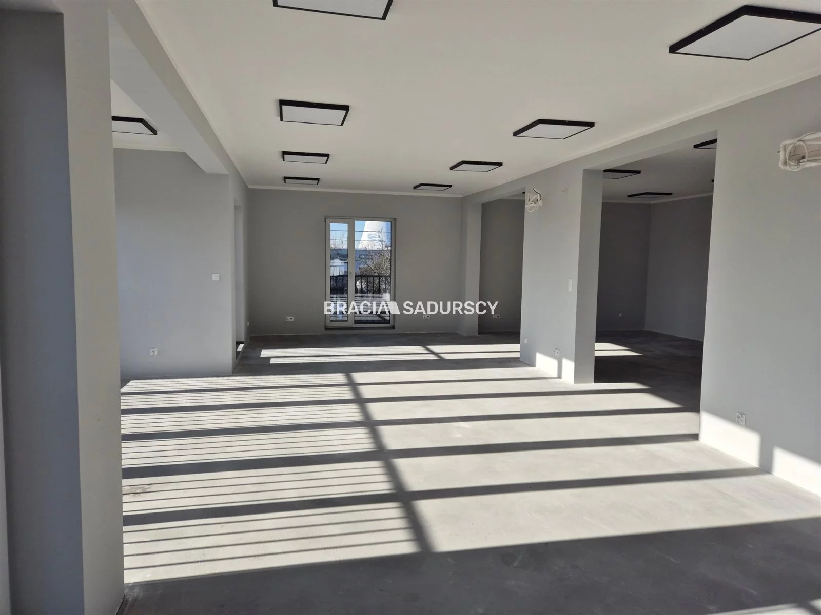 Lokal użytkowy 310,00 m², oferta nr , BS2-LW-307220-8, Kraków, Czyżyny, Łęg