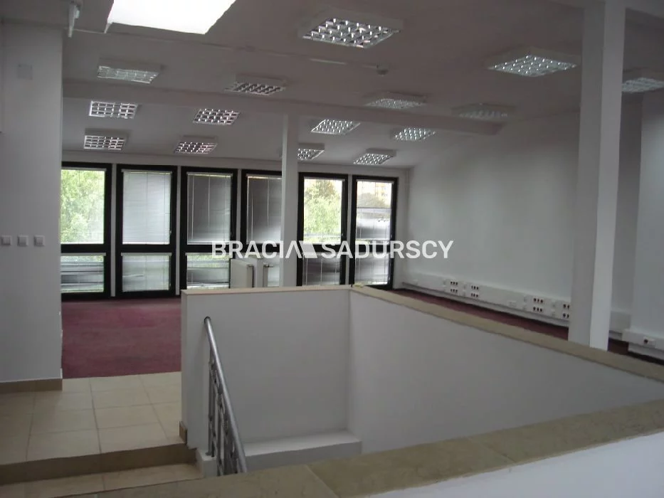 Biuro 500,00 m², oferta nr , BS3-BW-93151-194, Kraków, Krowodrza