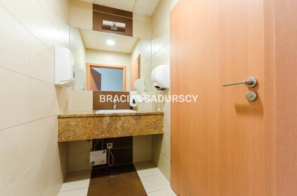 Biuro 520,00 m², oferta nr , BS3-BW-196087-73, Kraków, Prądnik Biały, Azory