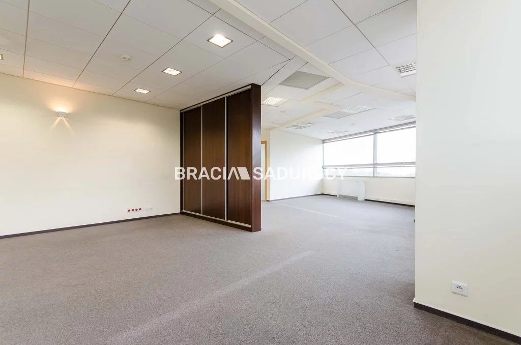 Biuro 520,00 m², oferta nr , BS3-BW-196087-73, Kraków, Prądnik Biały, Azory