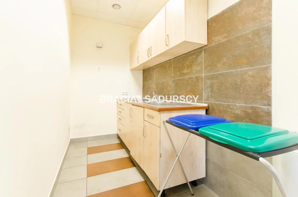 Biuro 520,00 m², oferta nr , BS3-BW-196087-73, Kraków, Prądnik Biały, Azory