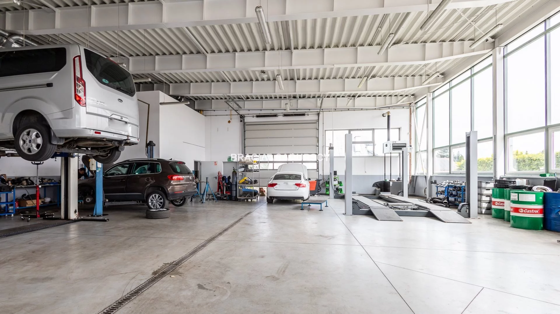 Lokal użytkowy 1 711,00 m², oferta nr , BS3-BS-301756, Tarnów, Zabłocie, Krakowska