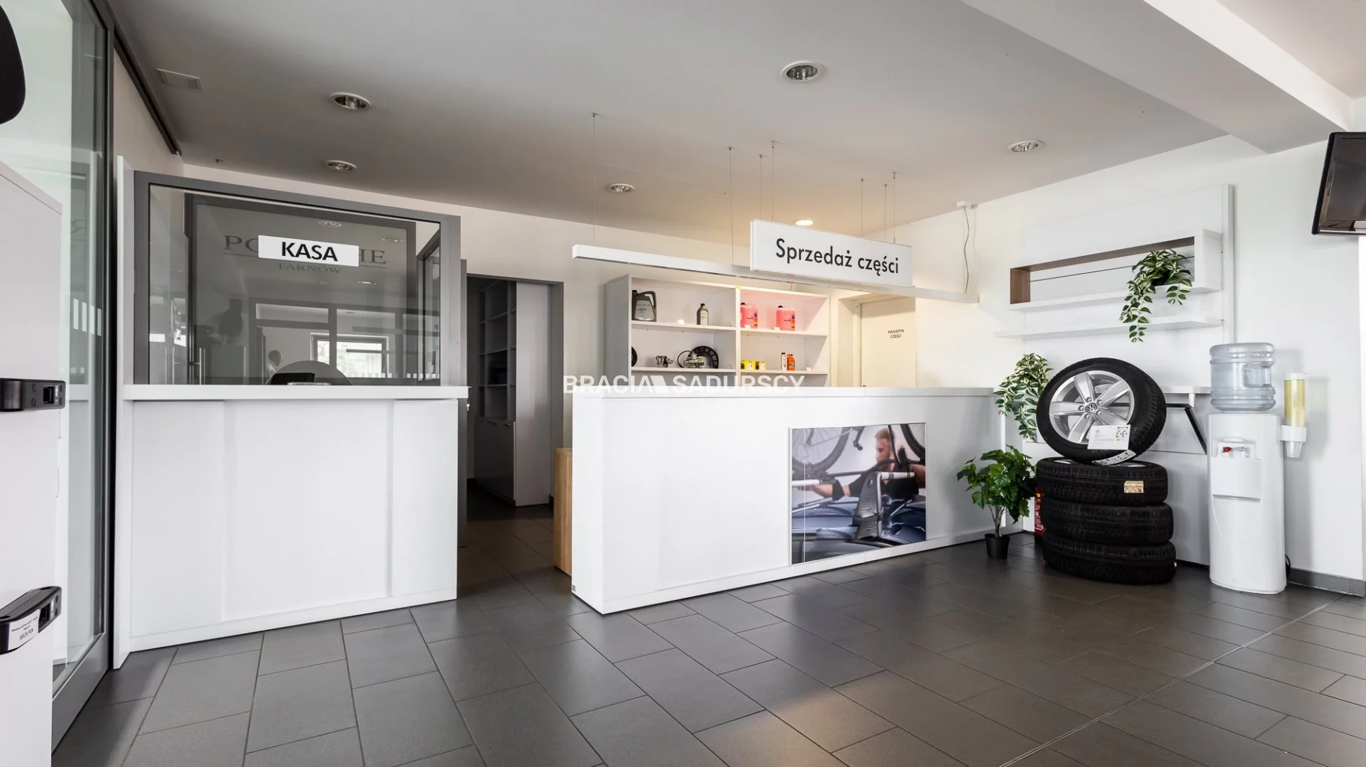 Lokal użytkowy 1 711,00 m², oferta nr , BS3-BS-301756, Tarnów, Zabłocie, Krakowska