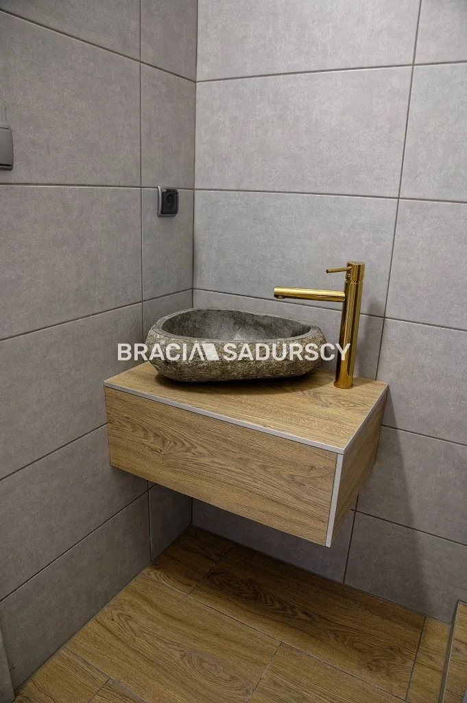 Lokal użytkowy 260,00 m², oferta nr , BS3-LW-282460-7, Liszki