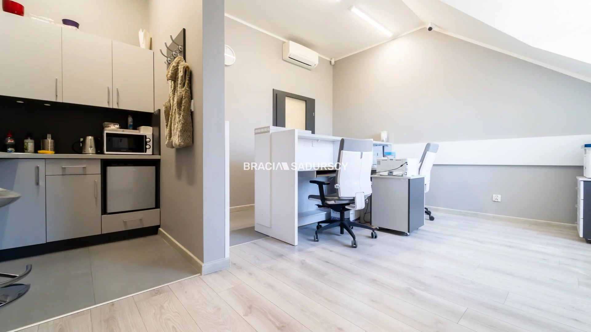 Lokal użytkowy 125,00 m², oferta nr , BS3-LS-302807-1, Kraków, Bronowice, Mydlniki, Myczkowskiego