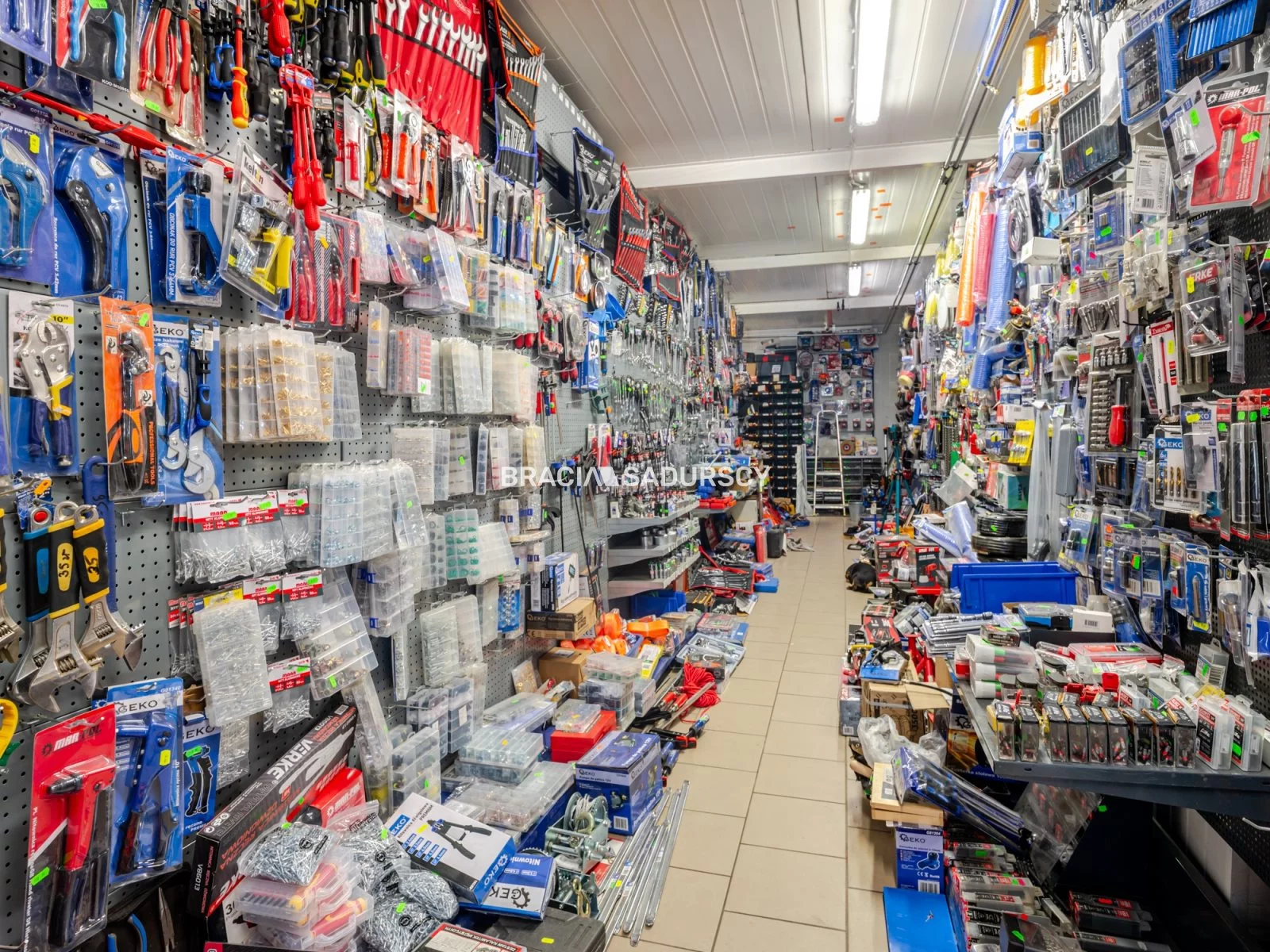 Lokal użytkowy 260,00 m², oferta nr , BS3-LS-311101, Nowe Brzesko, Nowy Rynek