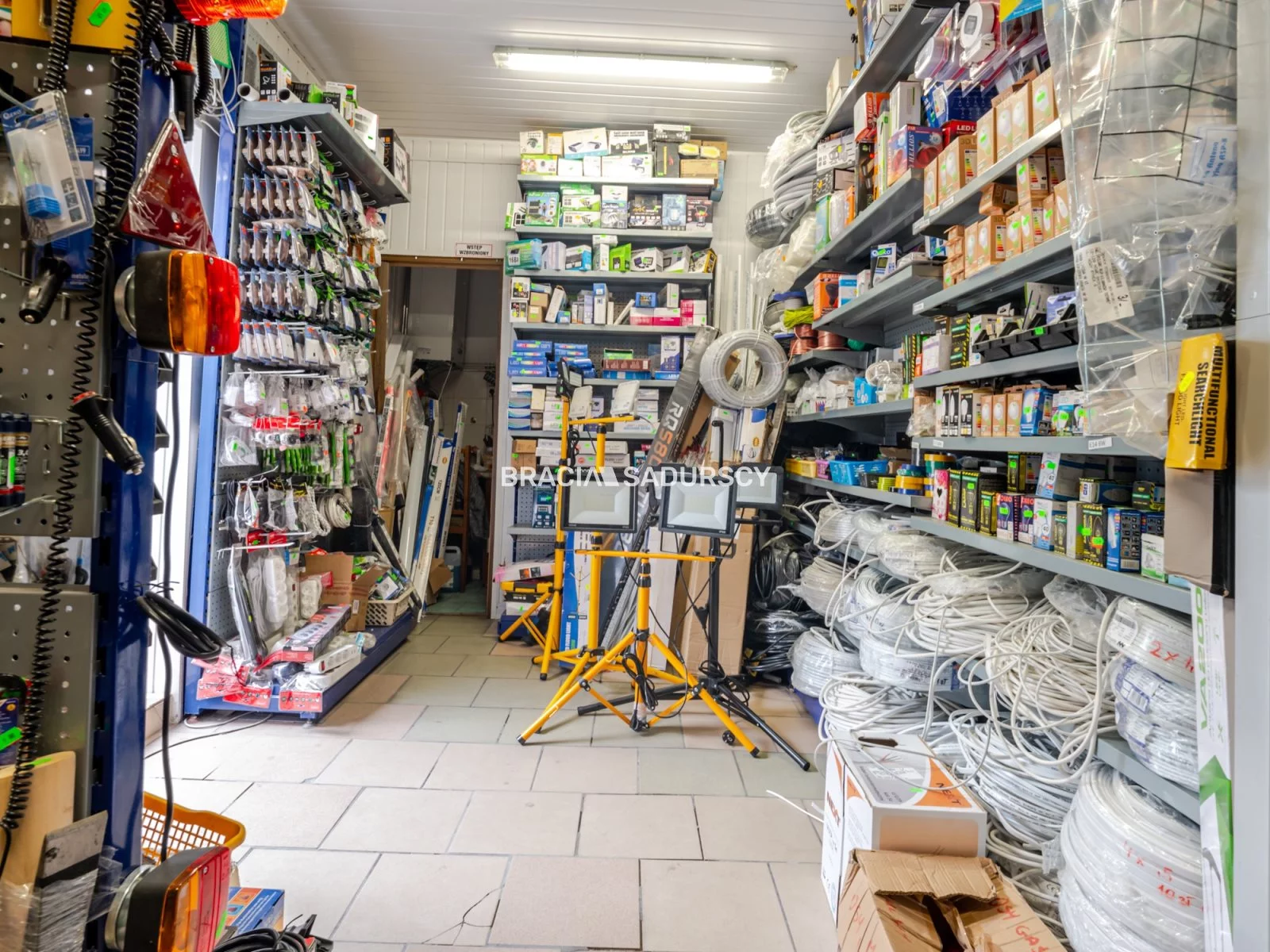 Lokal użytkowy 260,00 m², oferta nr , BS3-LS-311101, Nowe Brzesko, Nowy Rynek