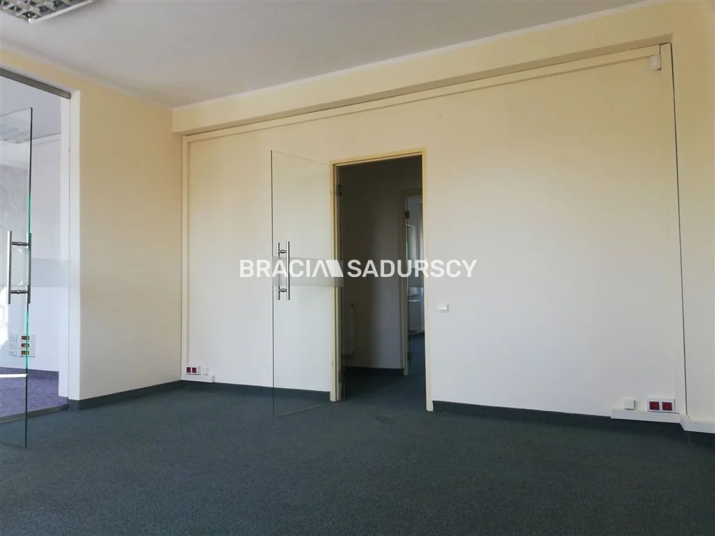 Lokal użytkowy 250,00 m², oferta nr , BS3-LW-235307-76, Kraków, Grzegórzki, Portowa
