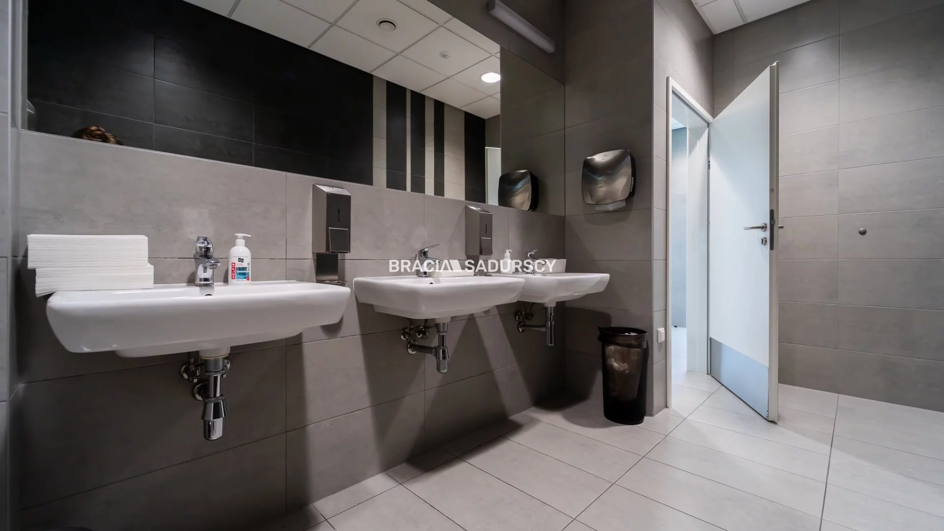 Biuro 674,00 m², oferta nr , BS1-LW-301881-46, Kraków, Prądnik Biały, Żabiniec, Prądnicka