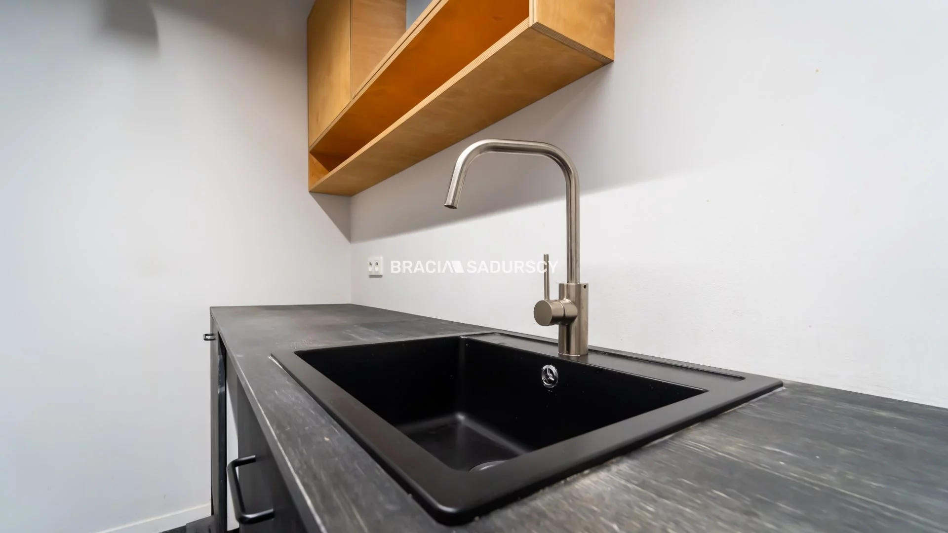 Lokal użytkowy 556,50 m², oferta nr , BS2-LS-307152-20, Kraków, Podgórze, Zabłocie, Przemysłowa