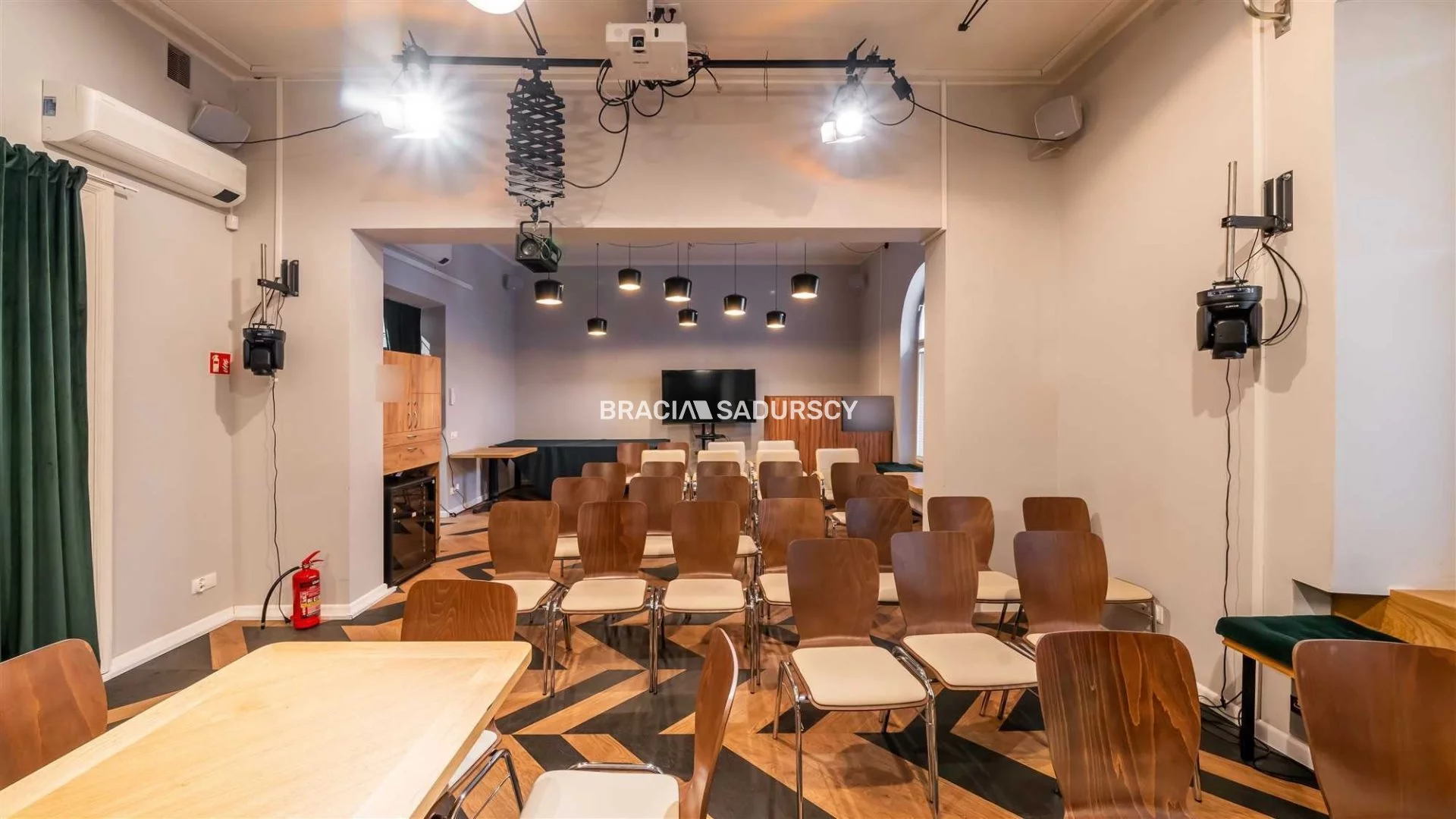 Lokal użytkowy 475,00 m², oferta nr , BS2-LW-311122-3, Kraków, Stare Miasto, Stare Miasto, Retoryka