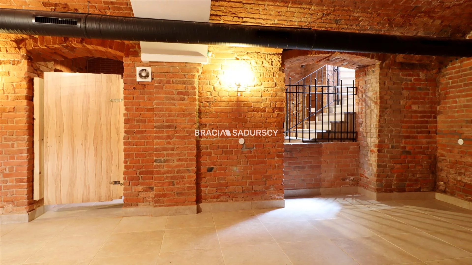 Lokal użytkowy 267,99 m², oferta nr , BS5-LW-309410-7, Tarnów, Rybna