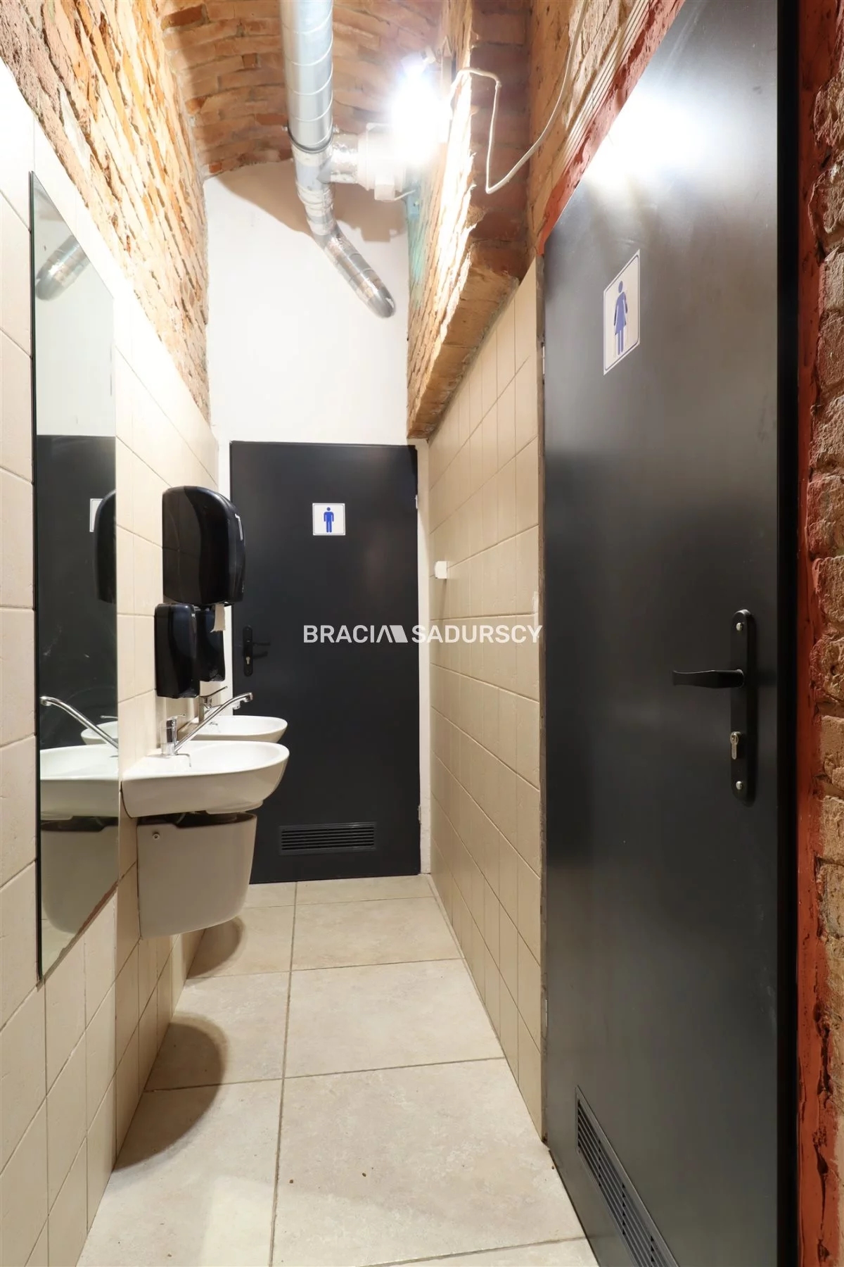 Lokal użytkowy 267,99 m², oferta nr , BS5-LW-309410-7, Tarnów, Rybna