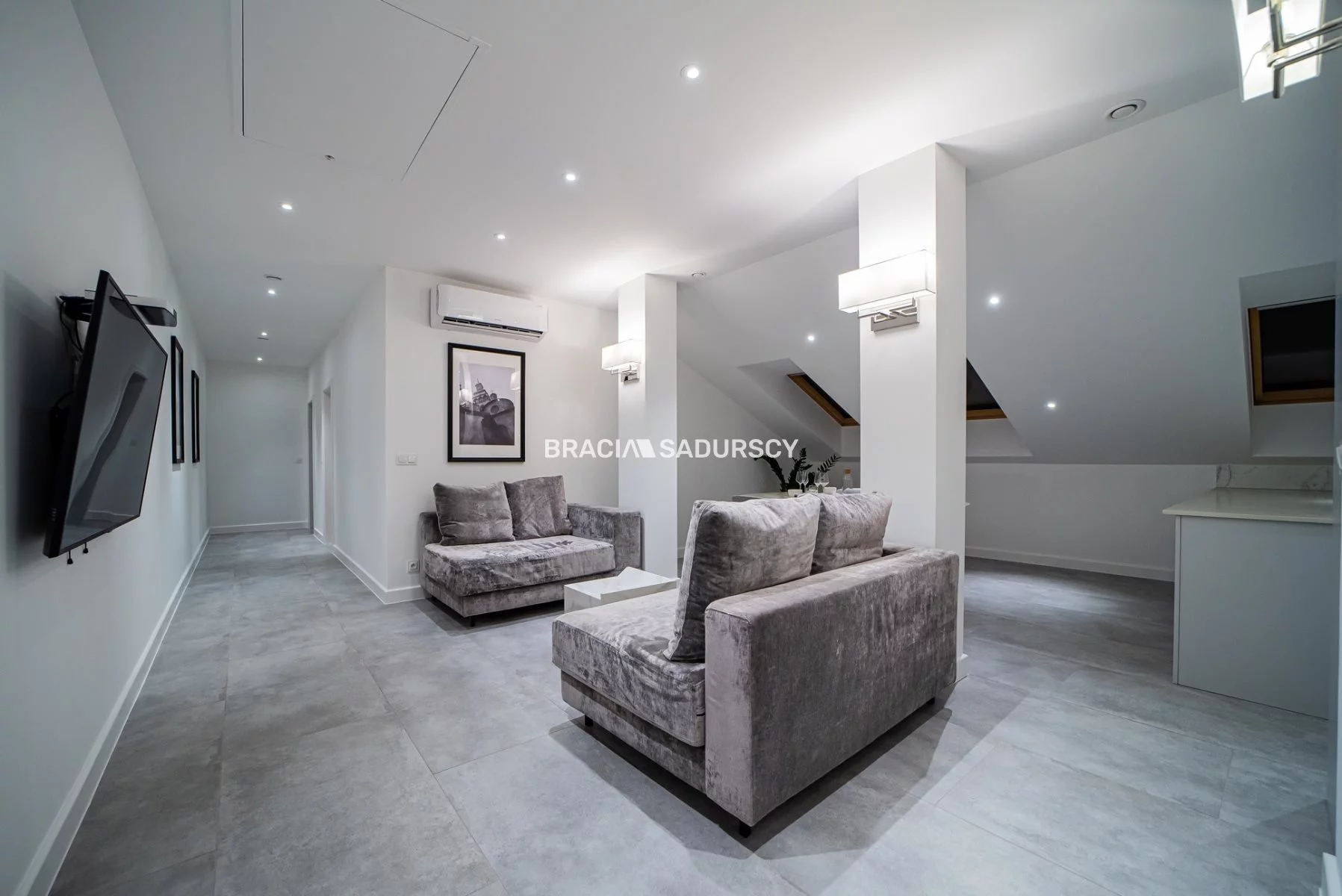 Obiekt 471,00 m², oferta nr , BS3-BS-312340, Żywiec, Rynek