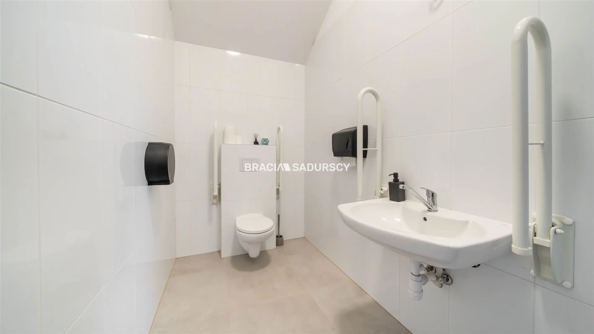 Lokal użytkowy 104,00 m², oferta nr , BS2-LW-306201-11, Kraków, Dębniki, Kostrze, Skotnicka