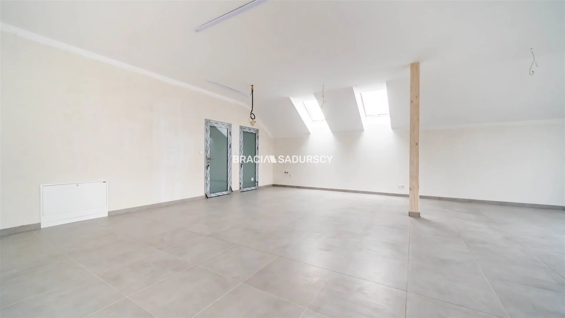 Lokal użytkowy 100,00 m², oferta nr , BS2-LW-306199-14, Kraków, Dębniki, Kostrze, Skotnicka