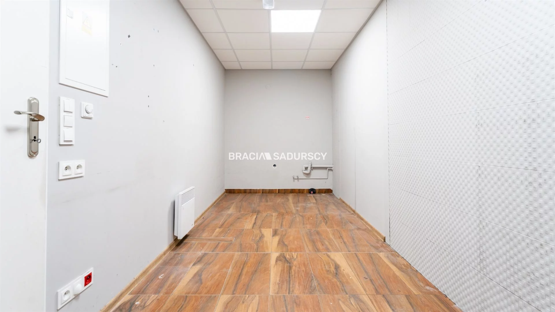 Lokal użytkowy 135,00 m², oferta nr , BS1-LS-307993-22, Kraków, Podgórze Duchackie, Kurdwanów, Turniejowa