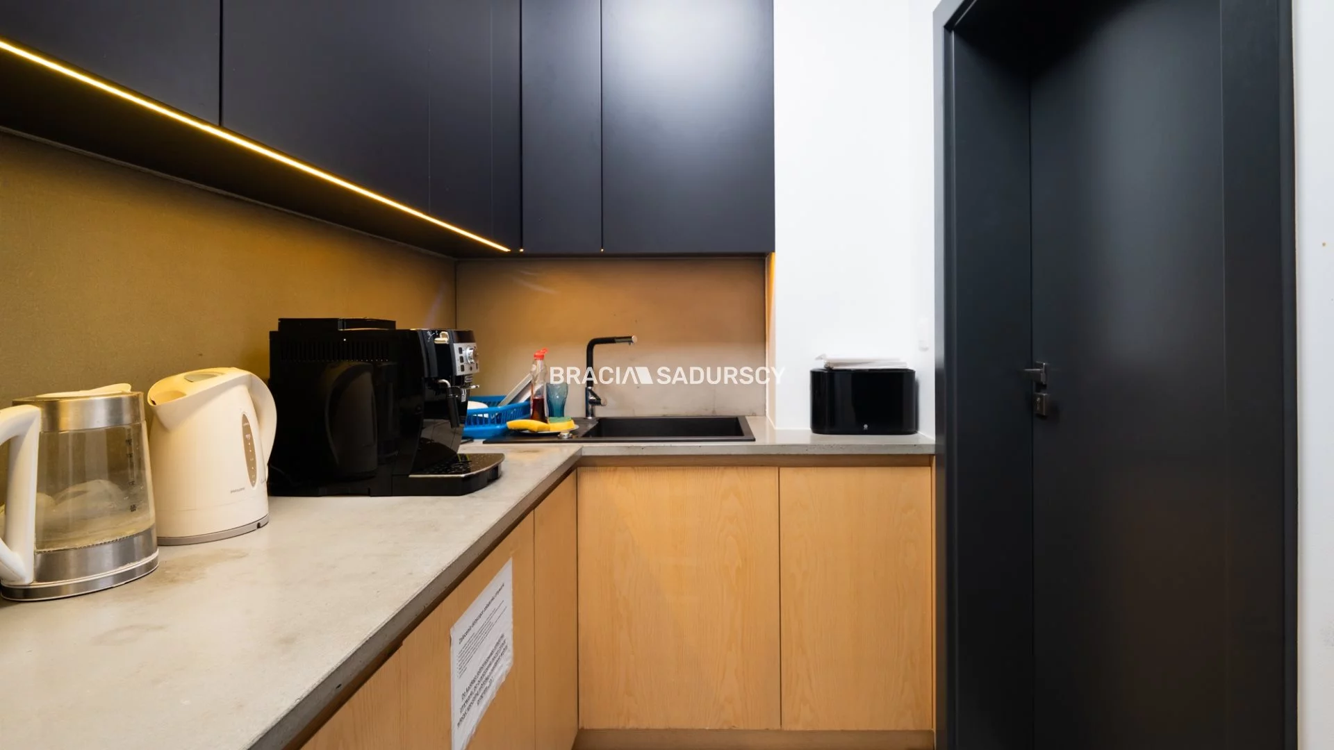 Biuro 51,39 m², oferta nr , BS3-LW-309898, Kraków, Podgórze, Zamknięta
