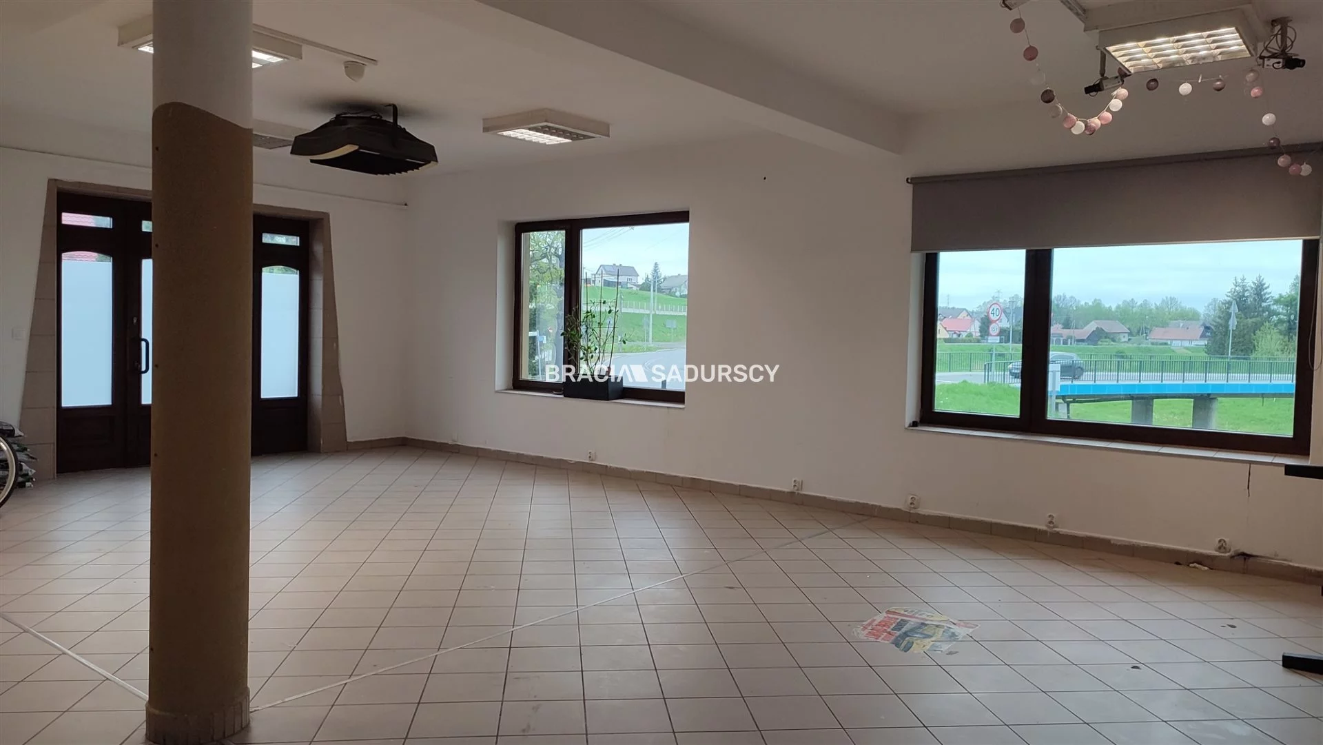 Lokal użytkowy 100,00 m², oferta nr , BS2-LW-302449-52, Skawina, Zawodzie