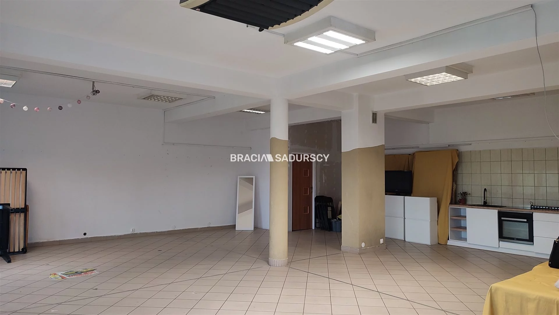 Lokal użytkowy 100,00 m², oferta nr , BS2-LW-302449-52, Skawina, Zawodzie