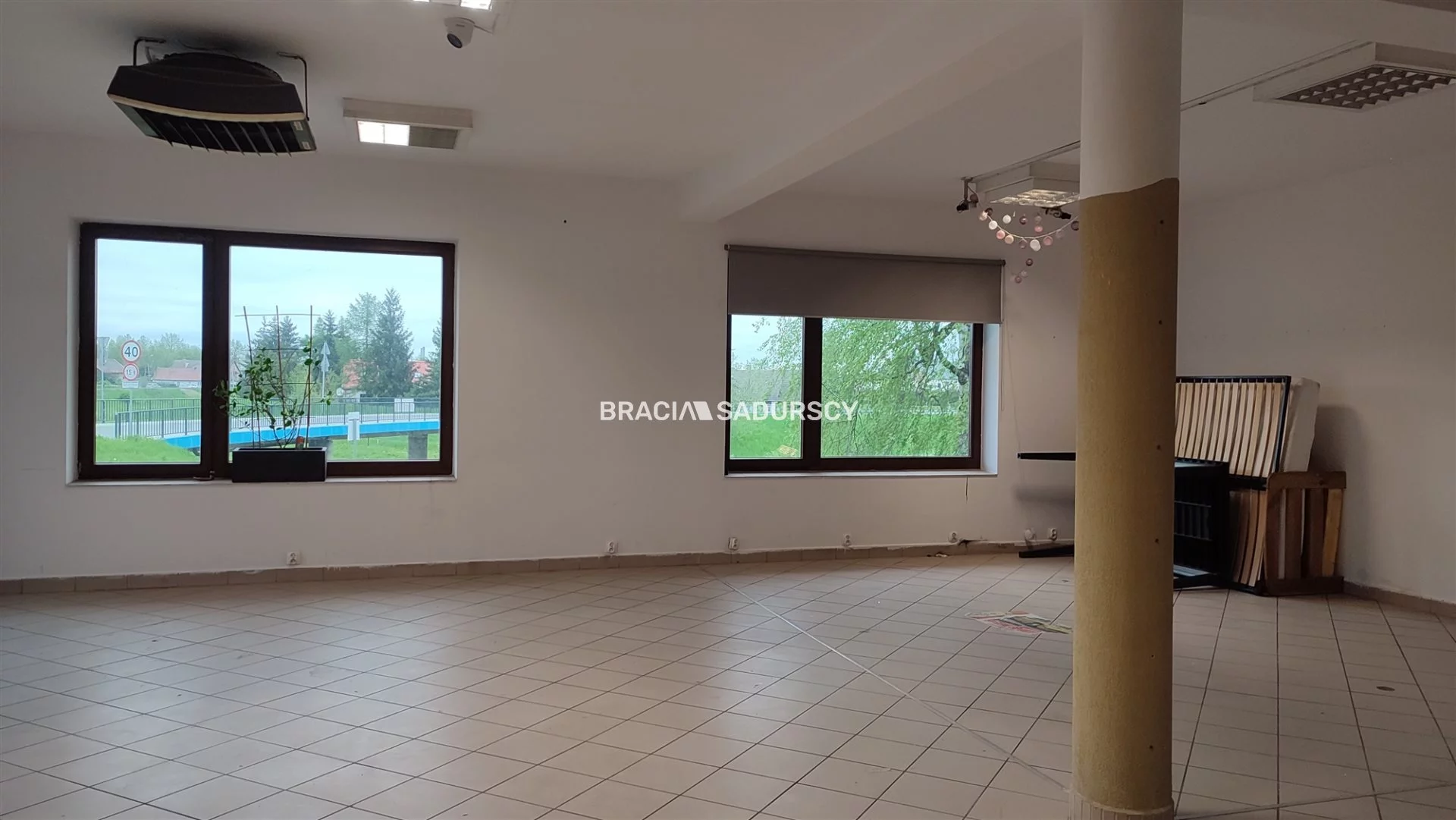 Lokal użytkowy 100,00 m², oferta nr , BS2-LW-302449-52, Skawina, Zawodzie