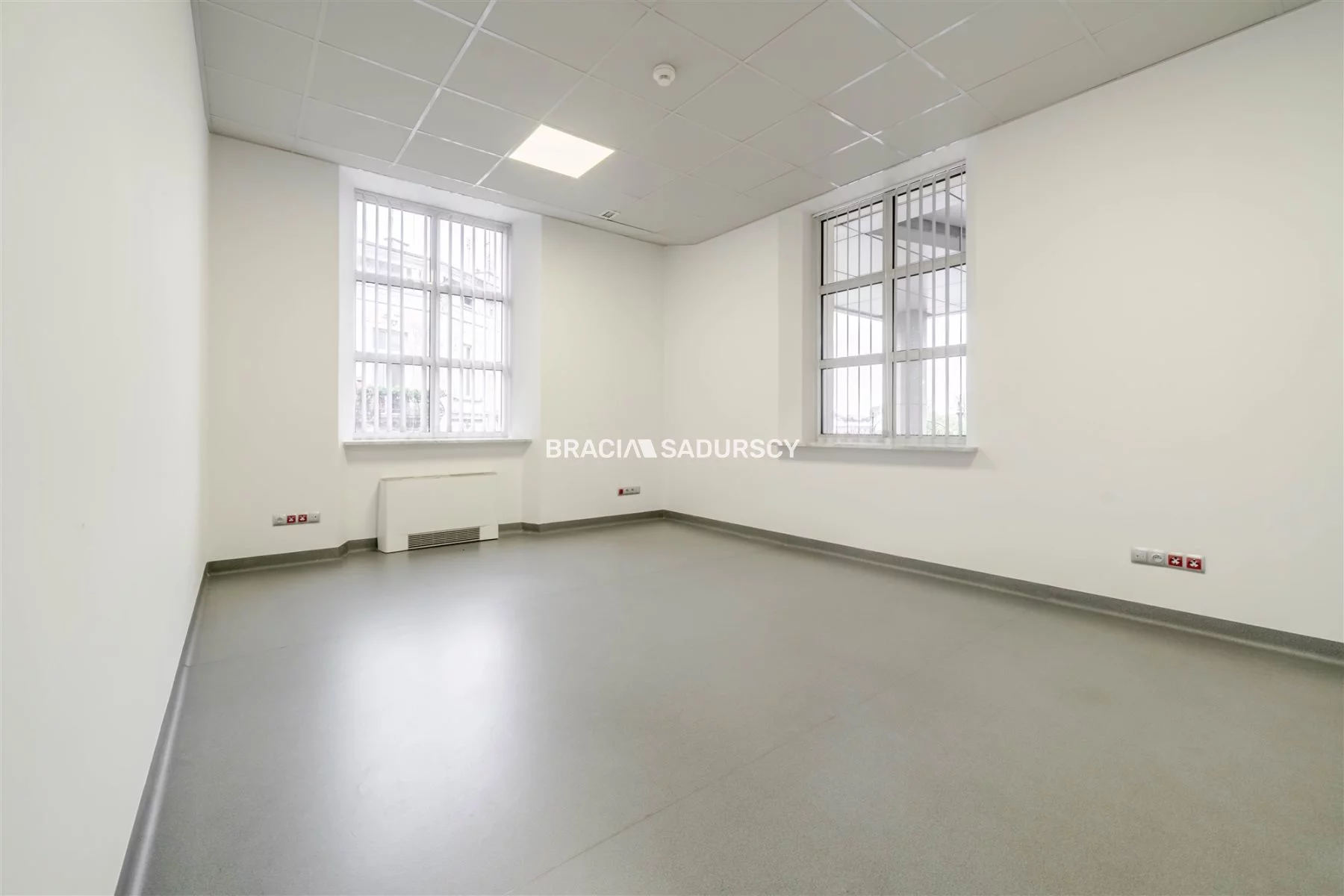 Lokal użytkowy 128,00 m², oferta nr , BS1-LW-311660-1, Kraków, Stare Miasto, Stare Miasto, Zwierzyniecka